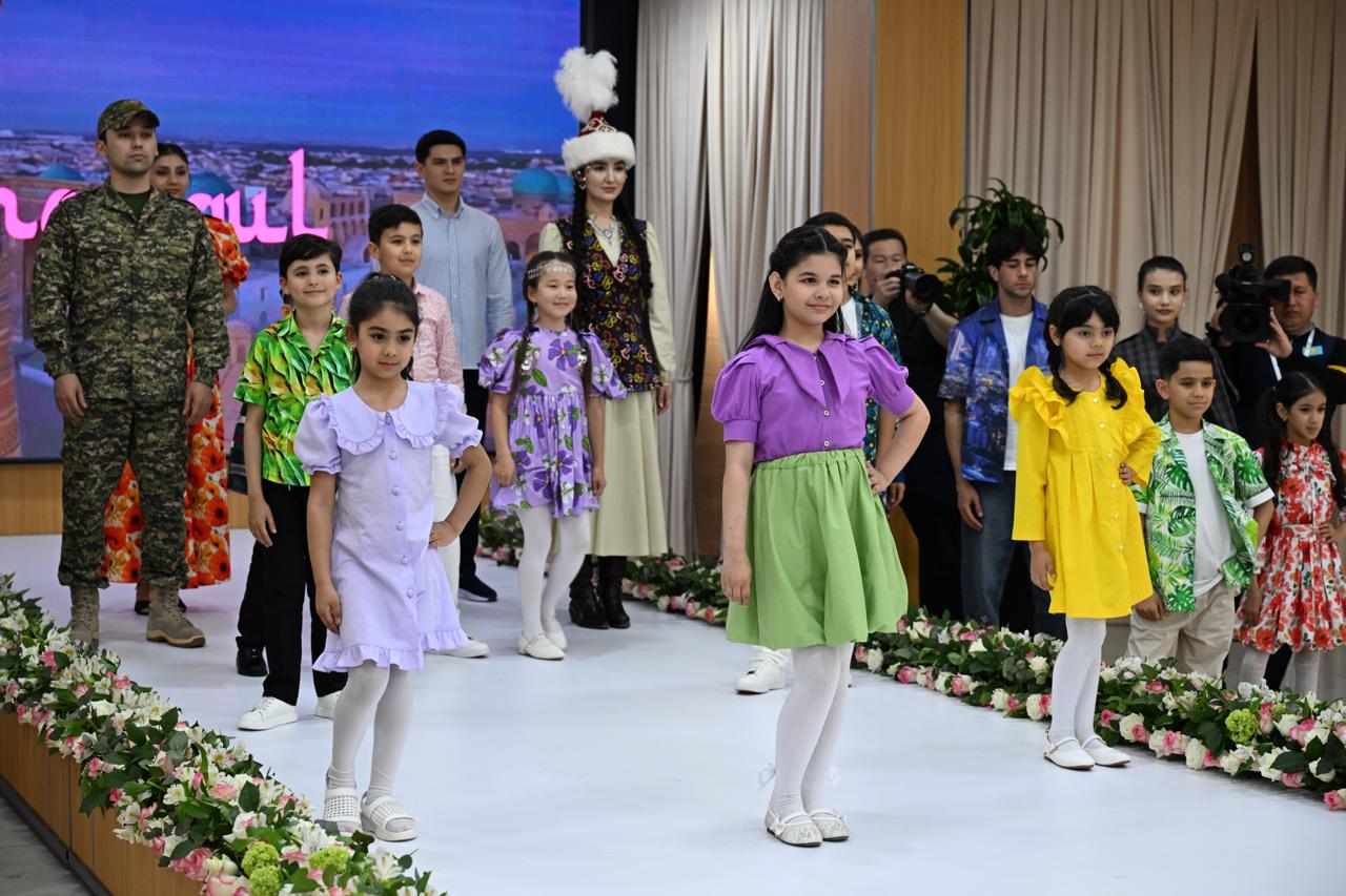 Prezidentlar “Nigora” toʻqimachilik korxonasiga tashrif buyurdilar