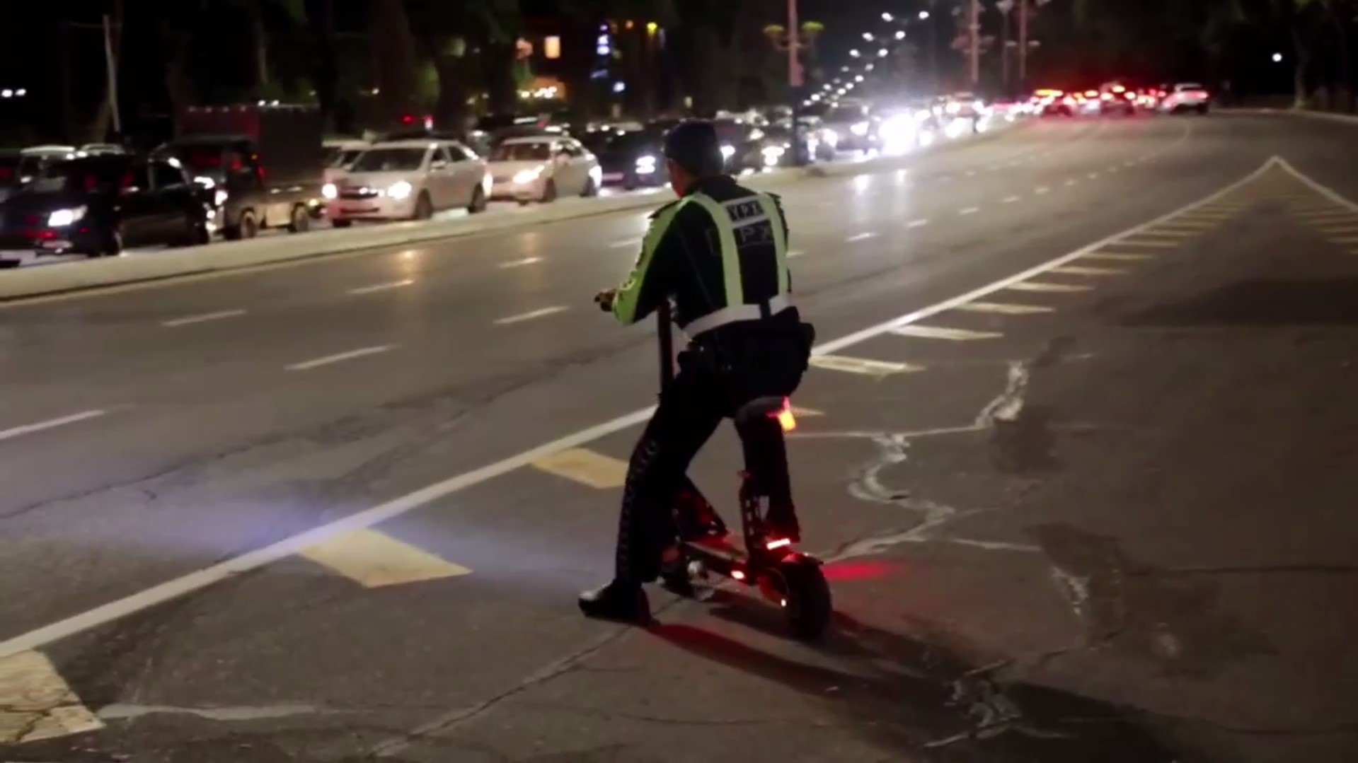 Poytaxtda YPX inspektorlari elektroskuterlarda xizmat qiladi