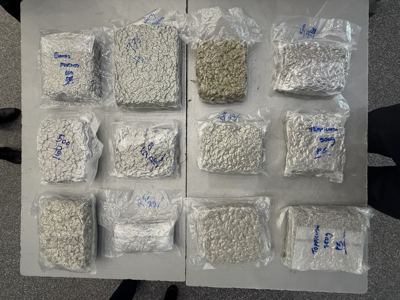 Бангкокдан учиб келган йўловчининг 6,3 кг марихуана олиб киришга бўлган уриниши фош этилди