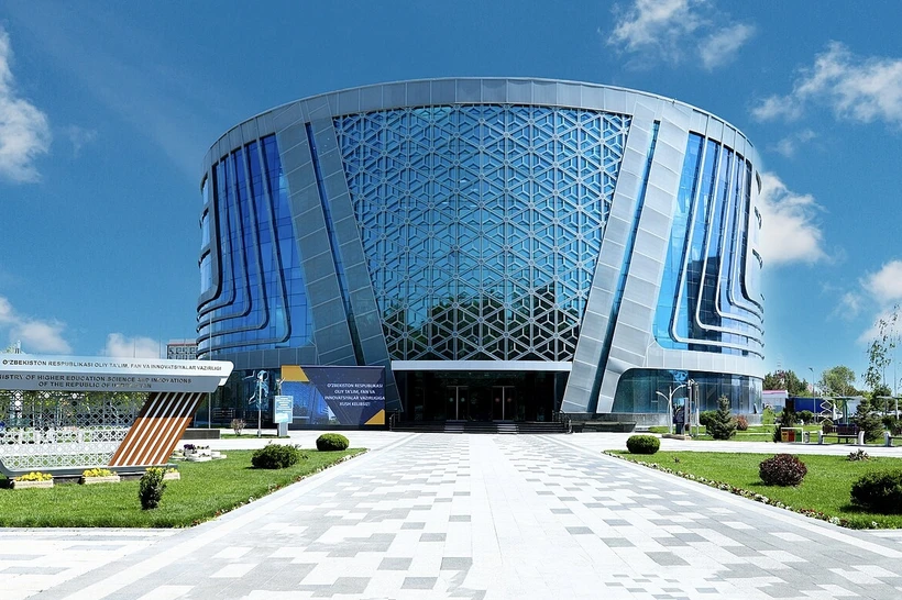 Олий таълим, фан ва инновациялар вазирлигига қўшимча ваколатлар берилмоқда