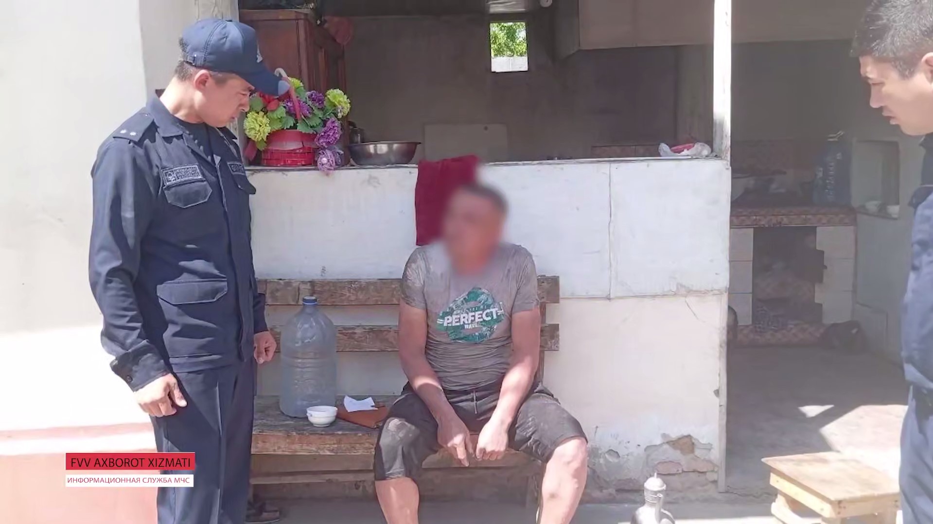 Andijonda fuqaro quduqda qolib ketdi