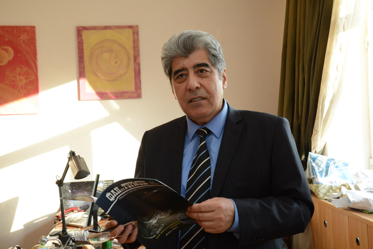 Биз коинотда ёлғизмизми?