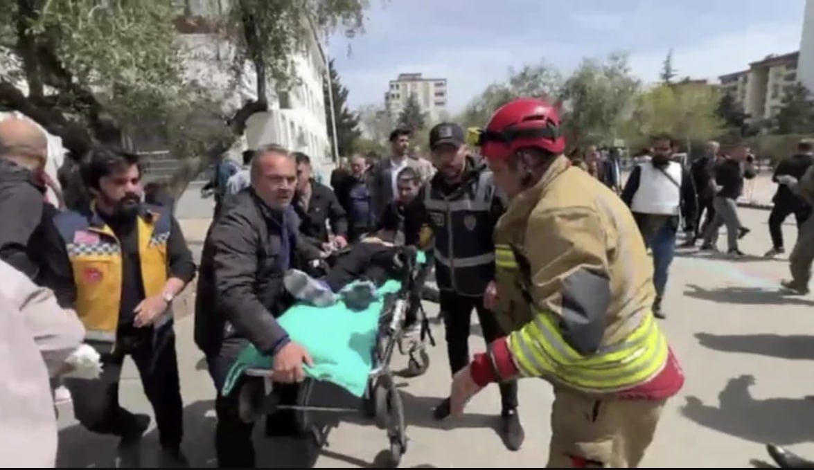 Turkiya maktablarida yana qurolli hujum: 4 kishi halok bo‘ldi, yaralanganlar bor