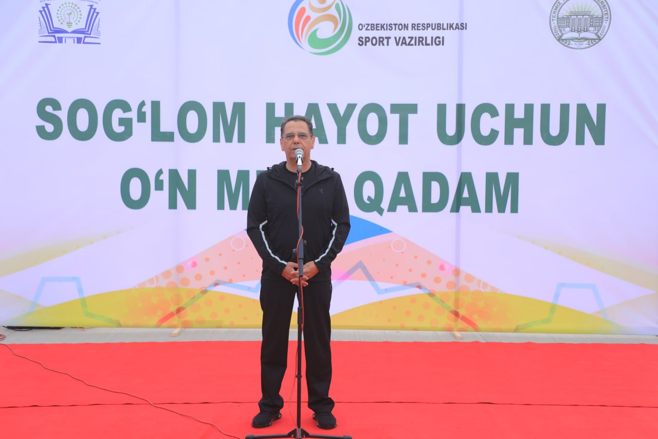 Термизда вазир ва ректорлар «10 минг қадам» марафони орқали соғлом турмуш тарзини тарғиб қилмоқда