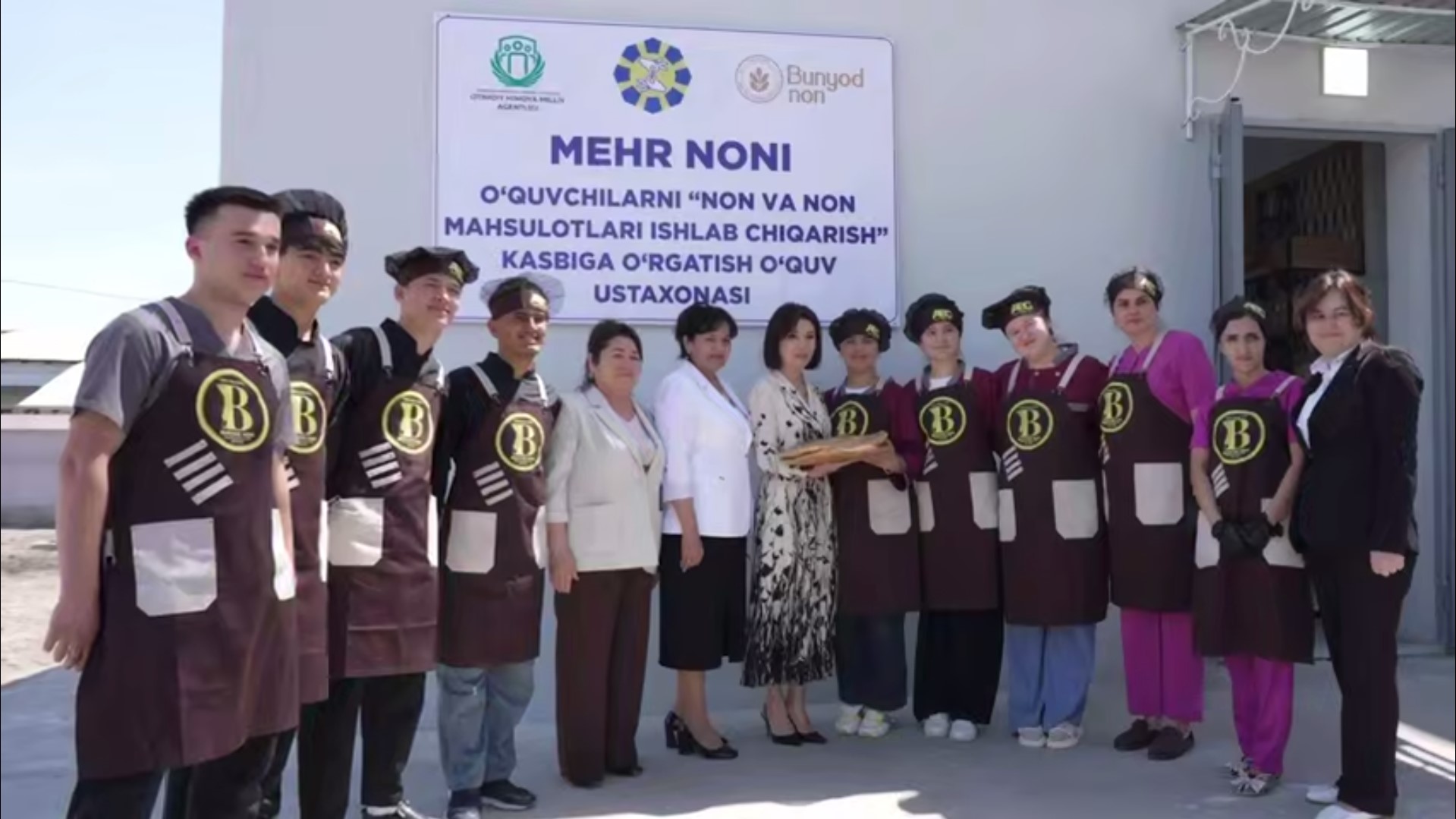 Зироат Мирзиёева Урганчда махсус мактаб-интернат фаолияти билан танишди