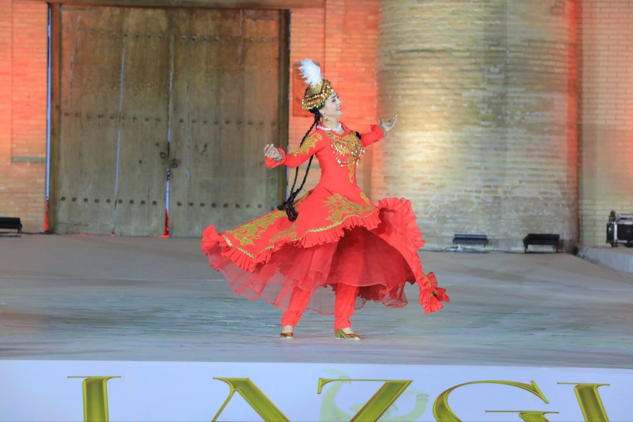 “Lazgi” III халқаро рақс фестивали: дунёни ўзига жалб этган санъат