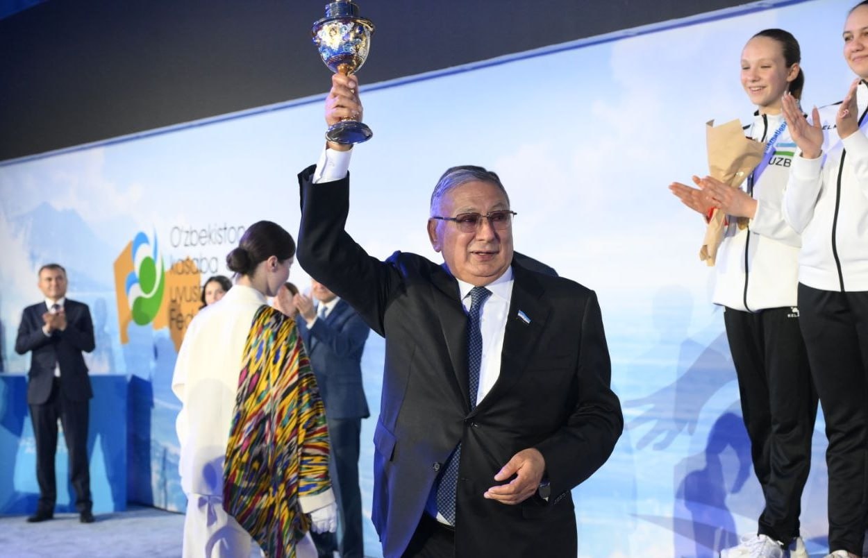 Қаршида янги сув спорти саройи фойдаланишга топширилди