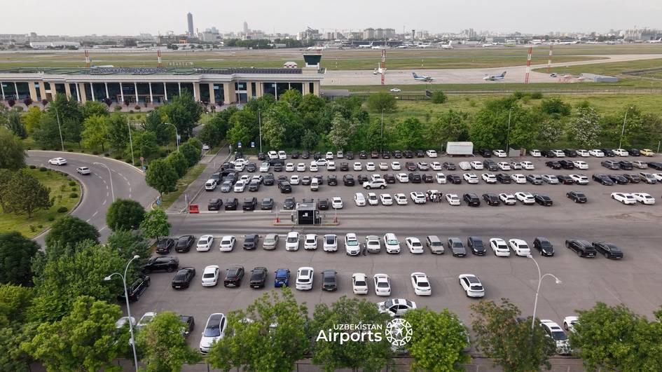 Тошкент халқаро аэропорти автотураргоҳлари аукционга қўйилди