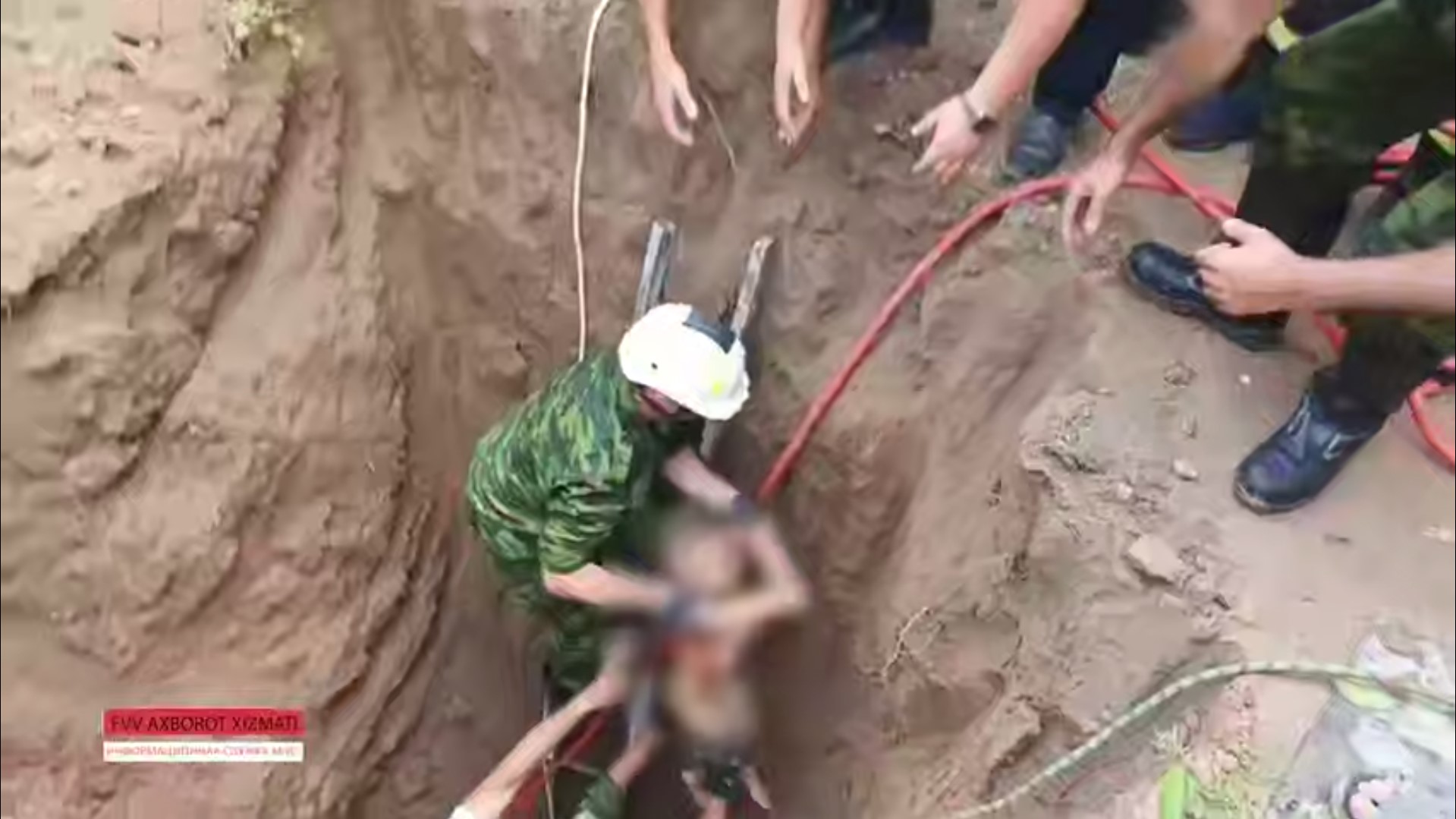 Toshkent viloyatida qutqaruvchilar quvurga tushib ketgan 5 yoshli bolani saqlab qoldi