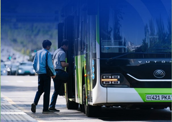 1-sentabrdan boshlab avtobuslarda yo‘l haqini chiqish vaqtida to‘lash kerak bo‘ladi