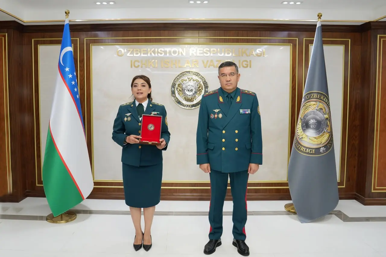 ЙҲХХ Ахборот хизмати ходими Дилноза Реджабовага полковник унвони берилди