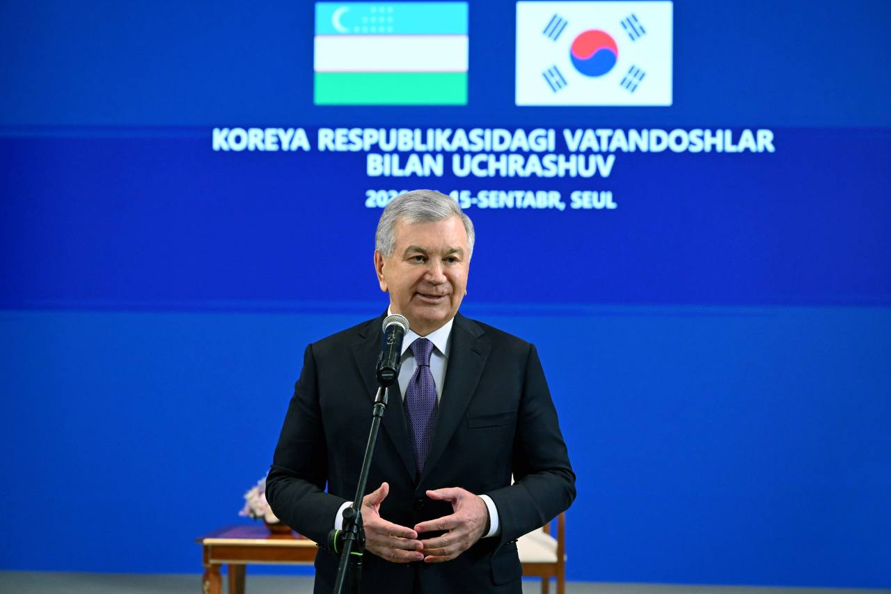 Oʻzbekiston Prezidenti Koreya Respublikasidagi vatandoshlar bilan uchrashdi