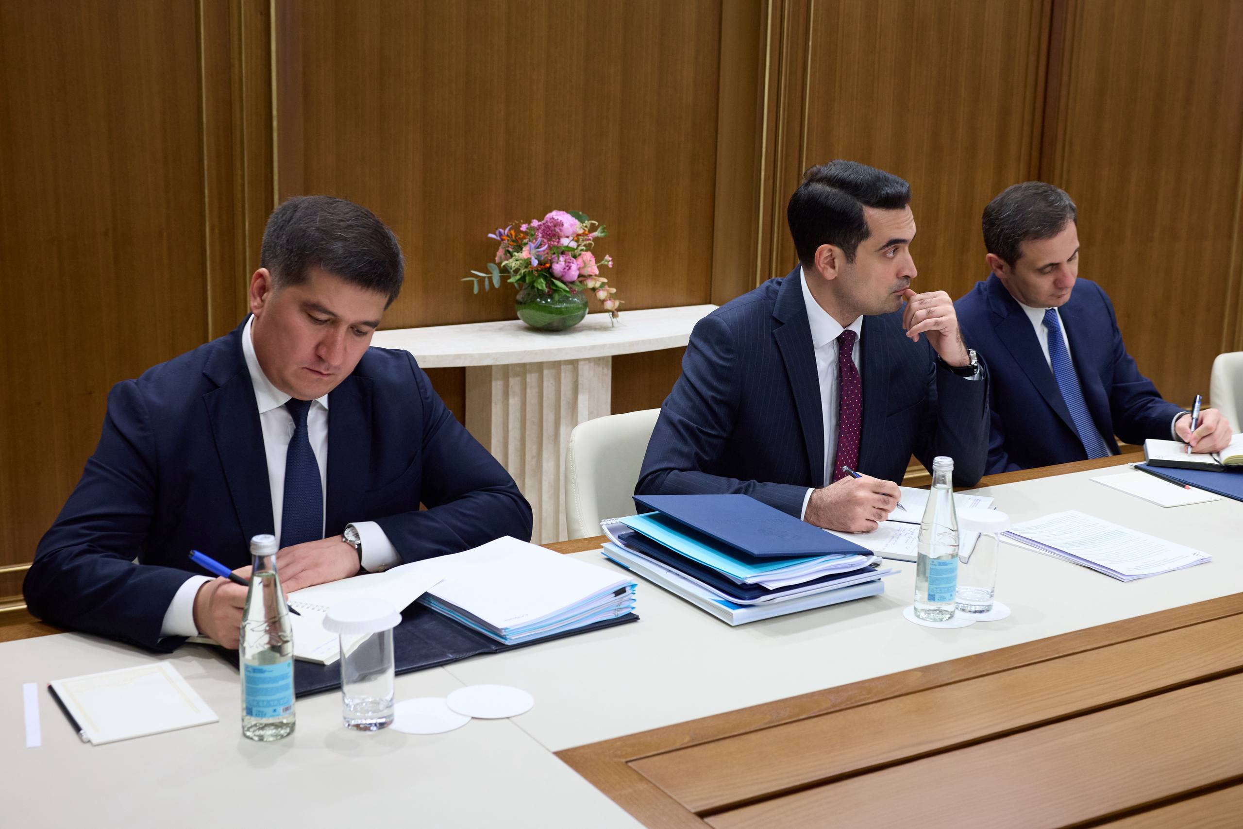 Саида Мирзиёева обсудила с командой Администрации Президента важные направления и крупные проекты