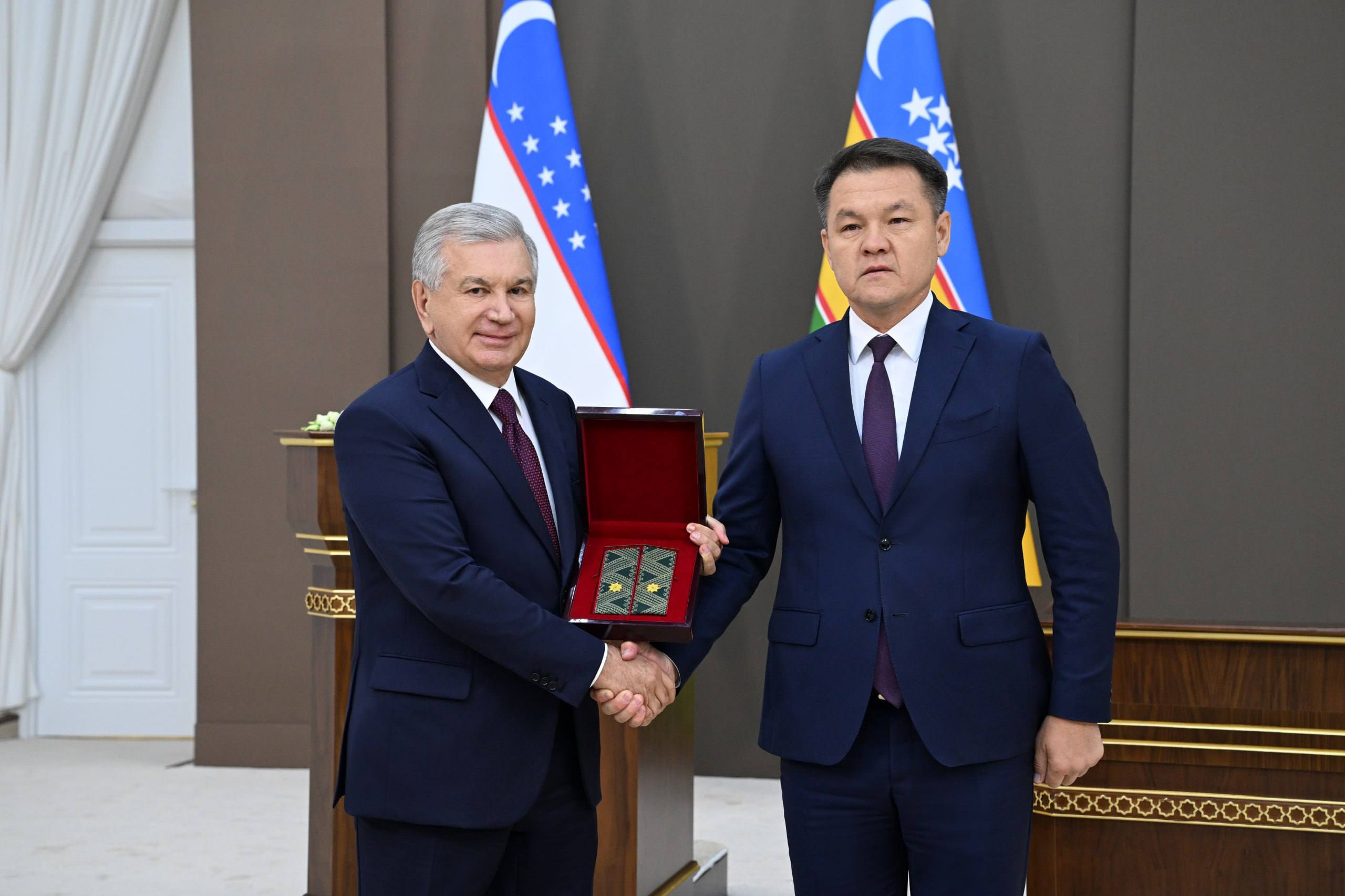 Аманбай Оринбаевга Президентимиз томонидан «генерал майор» махсус унвони берилди