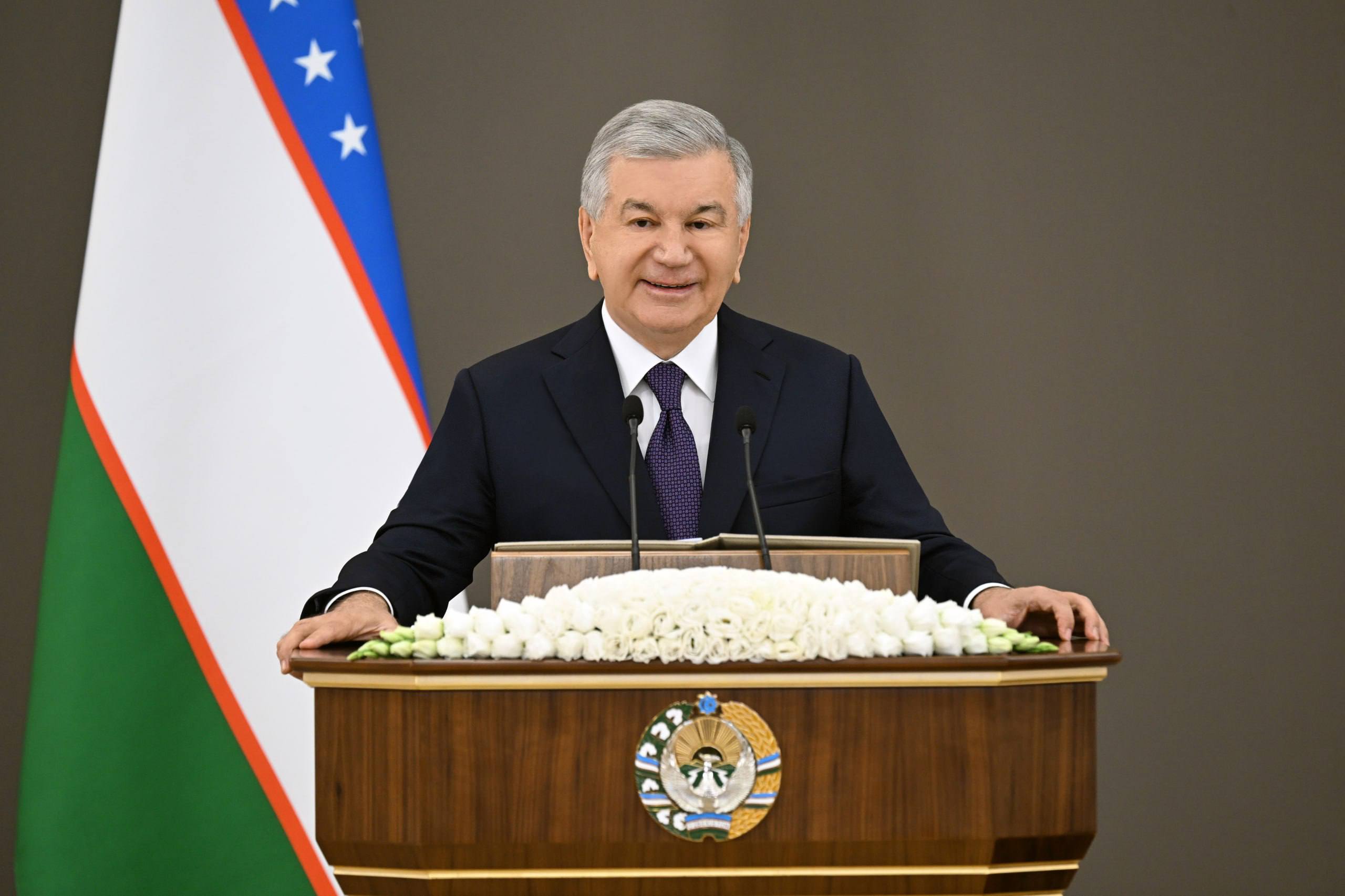 Президентимиз Абдулла Ориповнинг она тилимиз ривожига қўшган ҳиссасини алоҳида эътироф этди