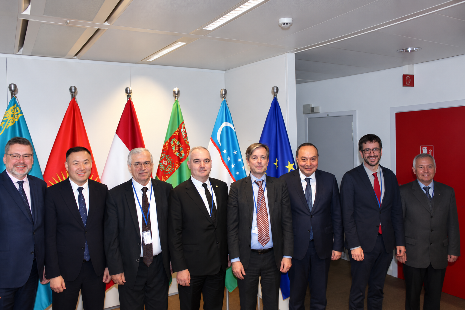 Bryusselda Markaziy Osiyo va Yevropa Ittifoqi tahlil markazlarining birinçi forumi bölib ötdi
