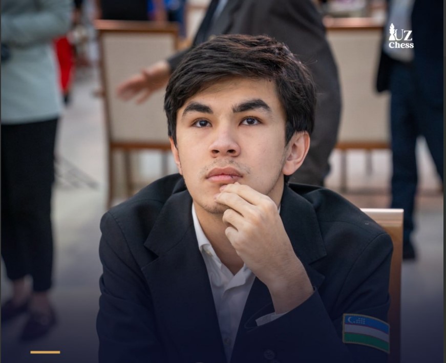 Жавоҳир Синдаров Clutch Chess: Champions Showdown ғолиби бўлди