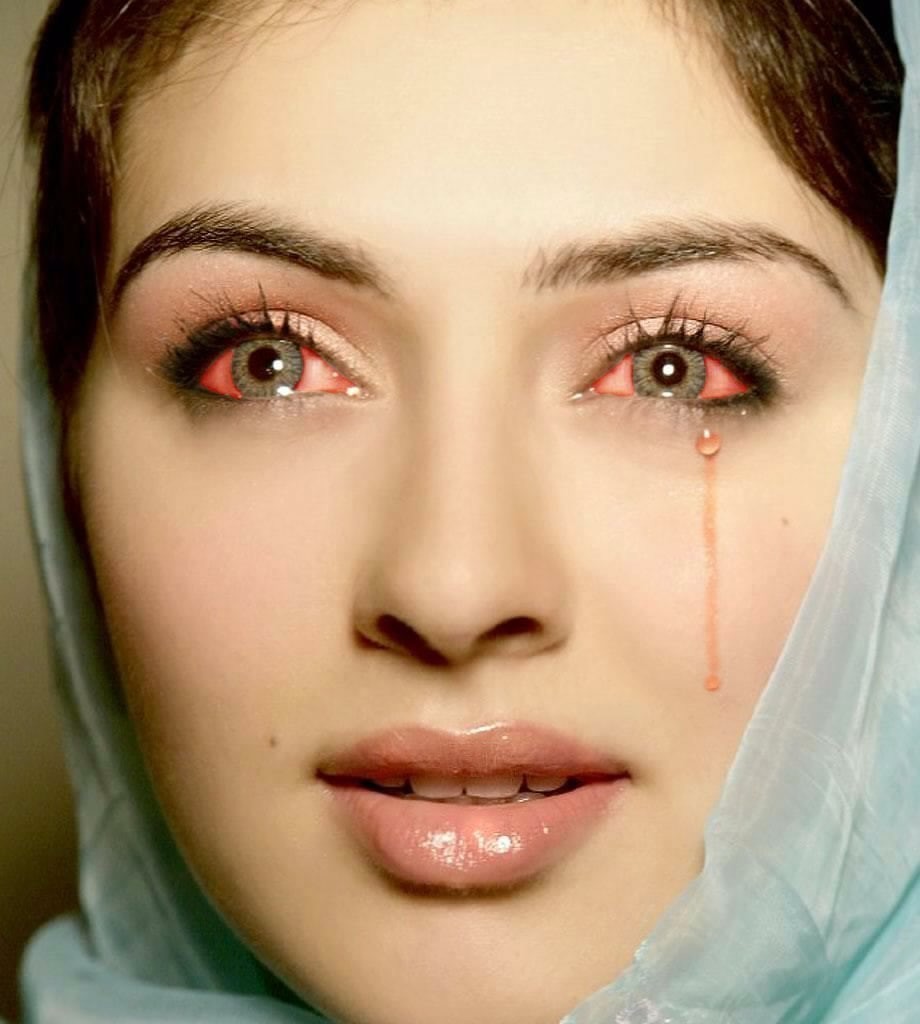 Filmlardagi aktrisalarning yalangoch fotosuratlari