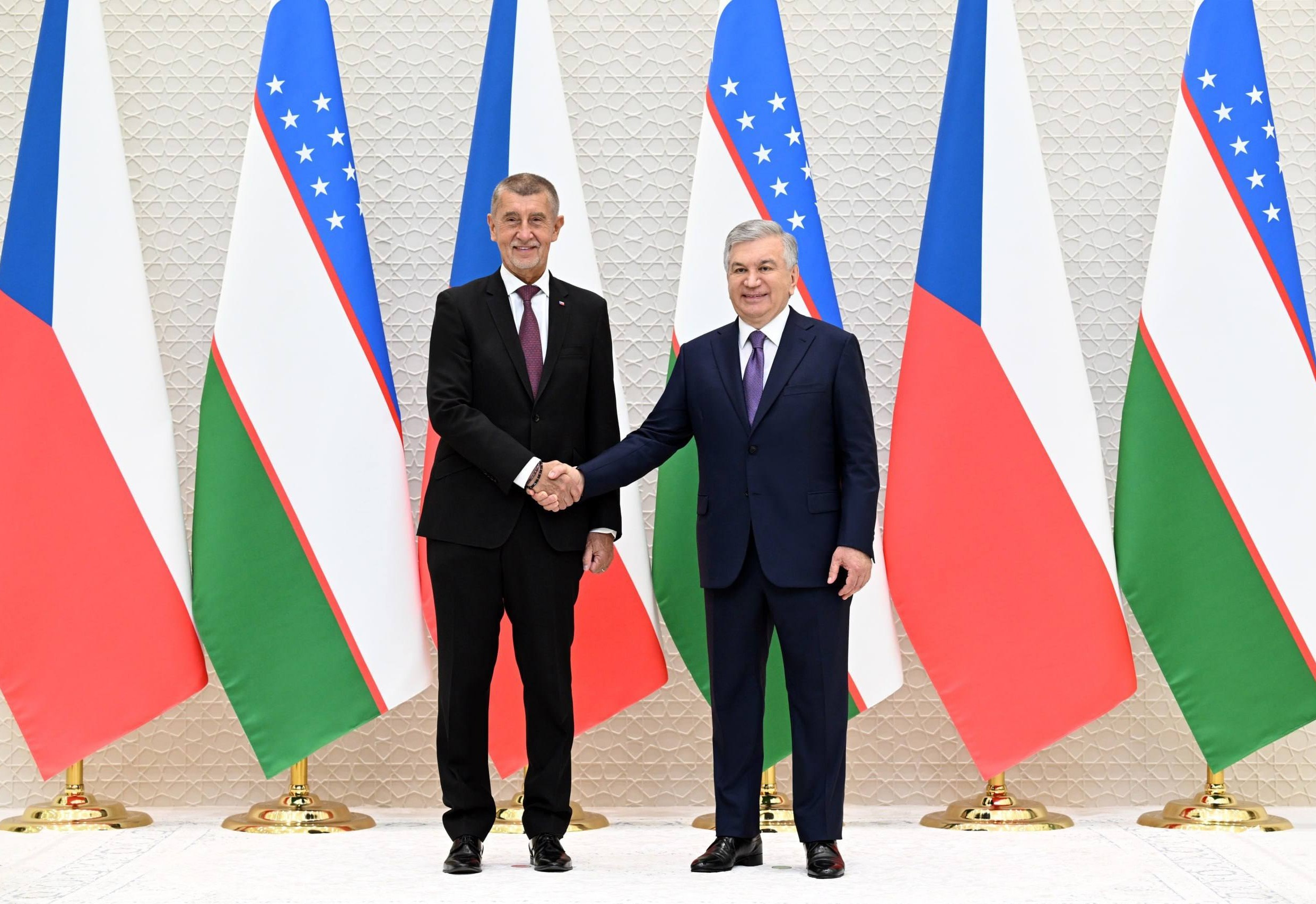 Chexiya Bosh vazirini kutib olish marosimi bo‘lib o‘tdi