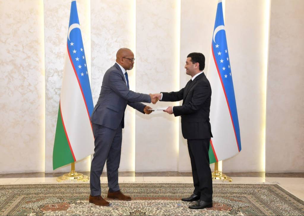 The Minister of Foreign Affairs of Uzbekistan accepted the credentials ...