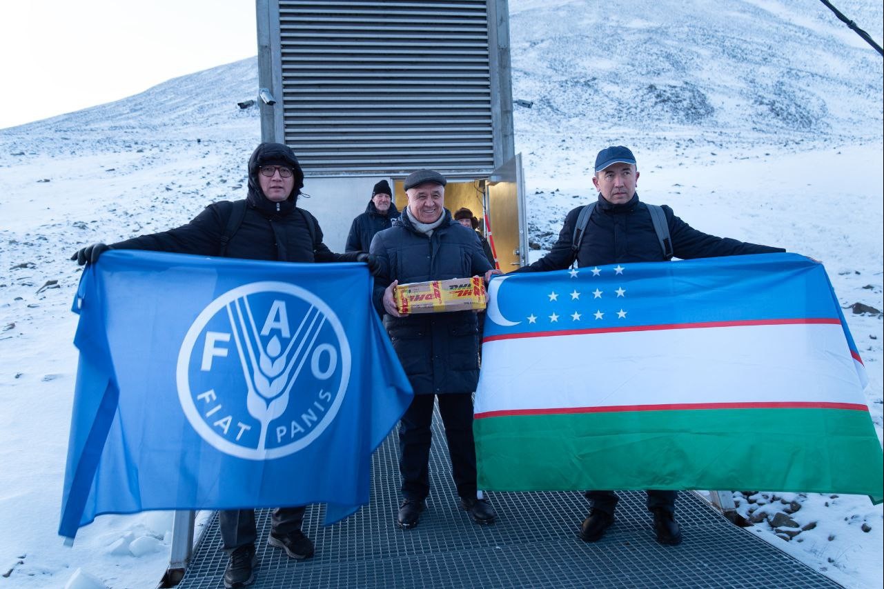 Әйеліне арналған екі есе порно көру