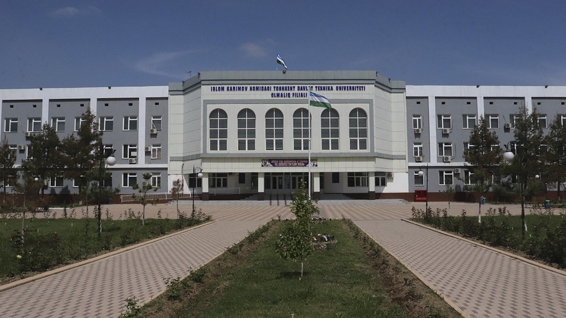 Hol mushuklar Tranny porno onlayn tomosha qiling.