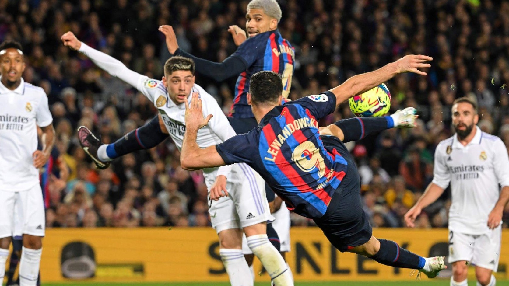 Три гола Винисиуса помогли «Реалу» обыграть «Барселону»