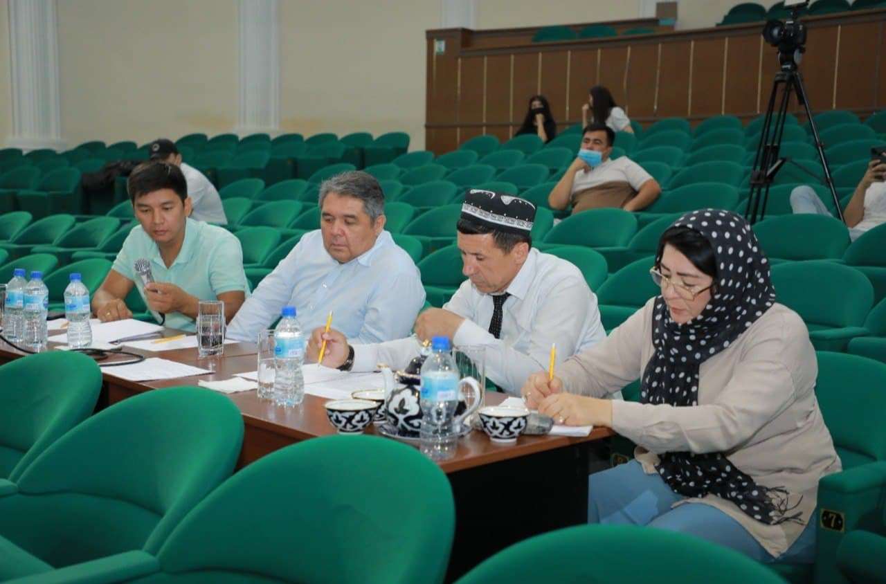 Osiyo va Afrikaga qarshi porno Dunyodagi eng yaxshi porno filmlar