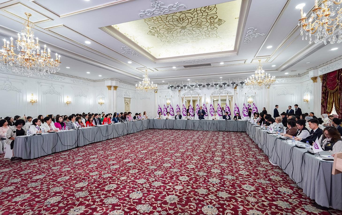 Onlayn jinsiy porno chochqachilik banki Bukina porno tomosha