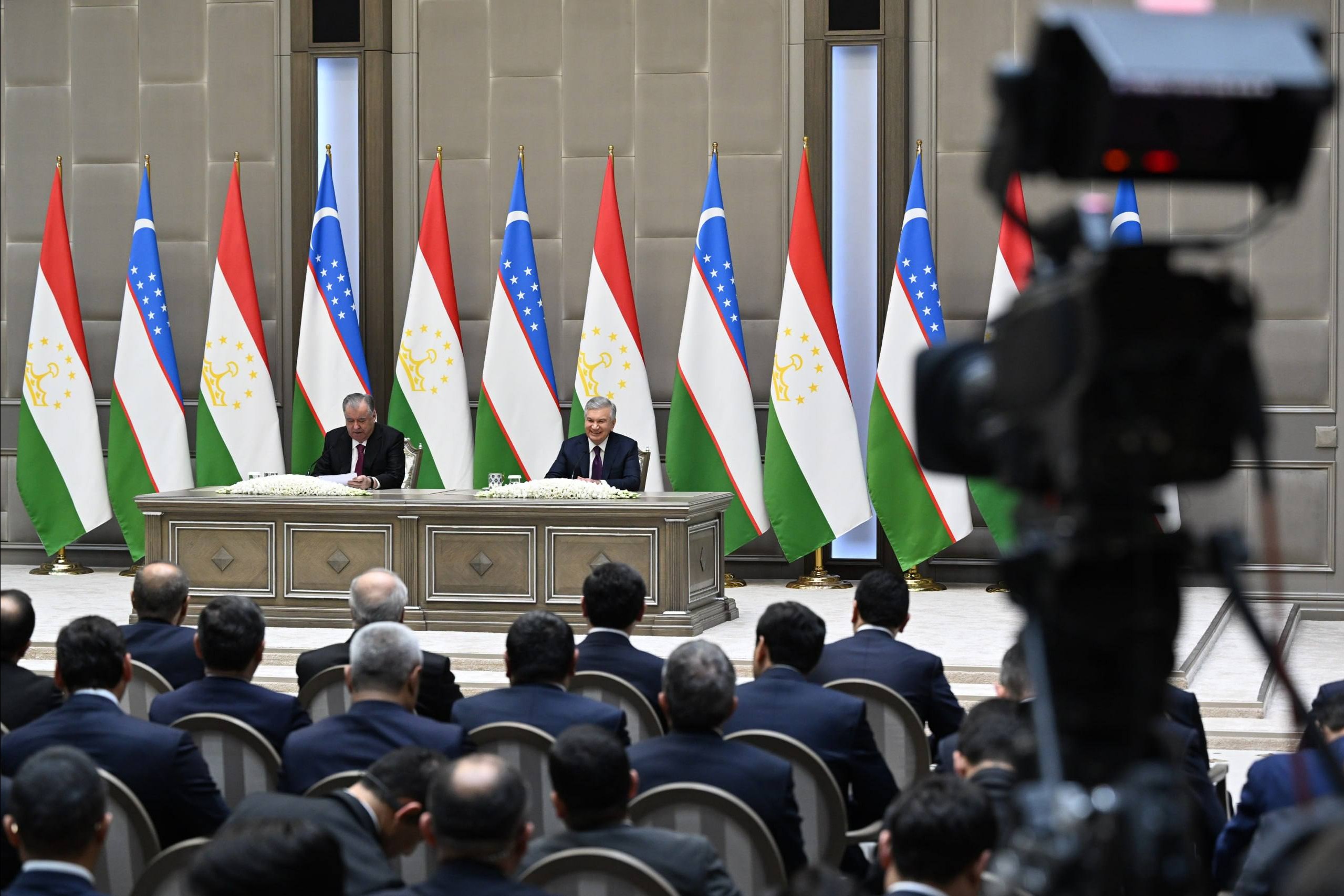 Oʻzbekiston va Tojikiston Prezidentlari samarali muzokaralar natijalarini sarhisob qildilar