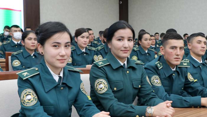 Qozoq va qirgiz ayollari bilan jinsiy aloqa