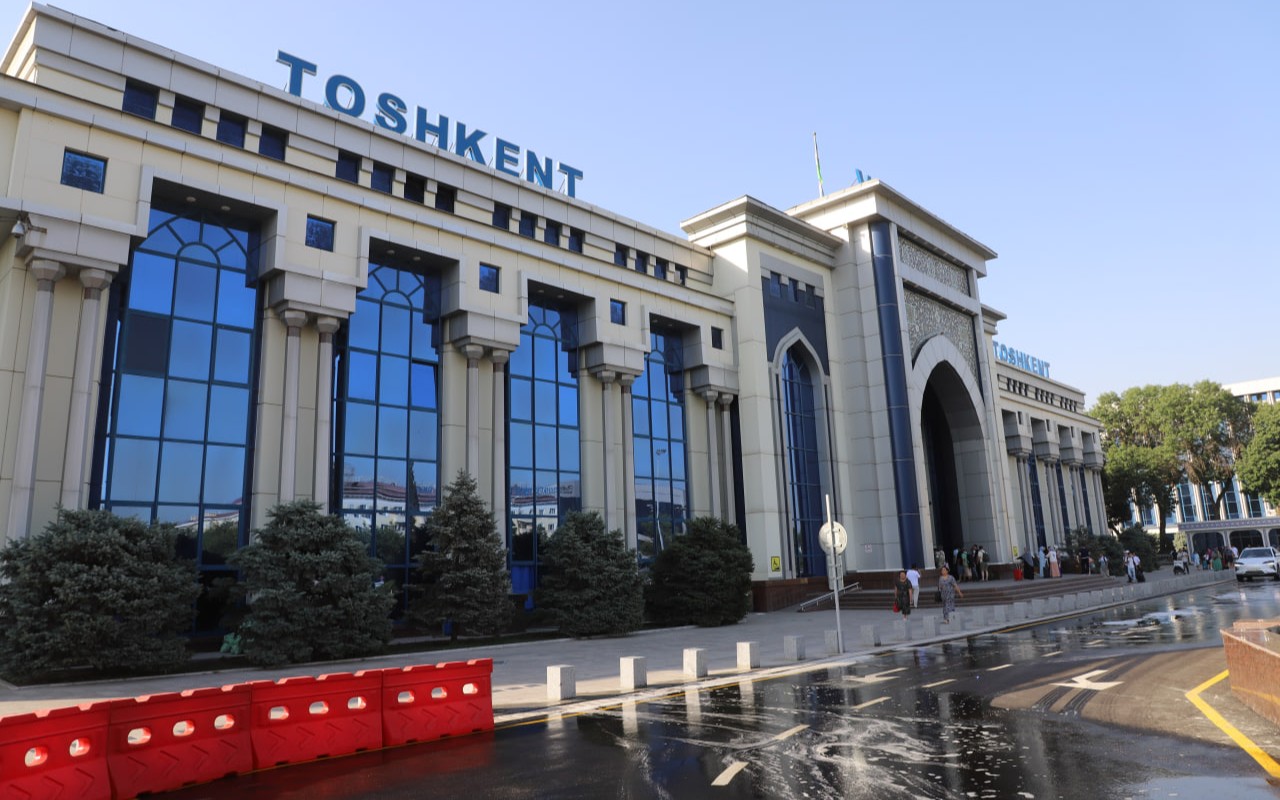 Porno qoshiqchi Vera Brejneva