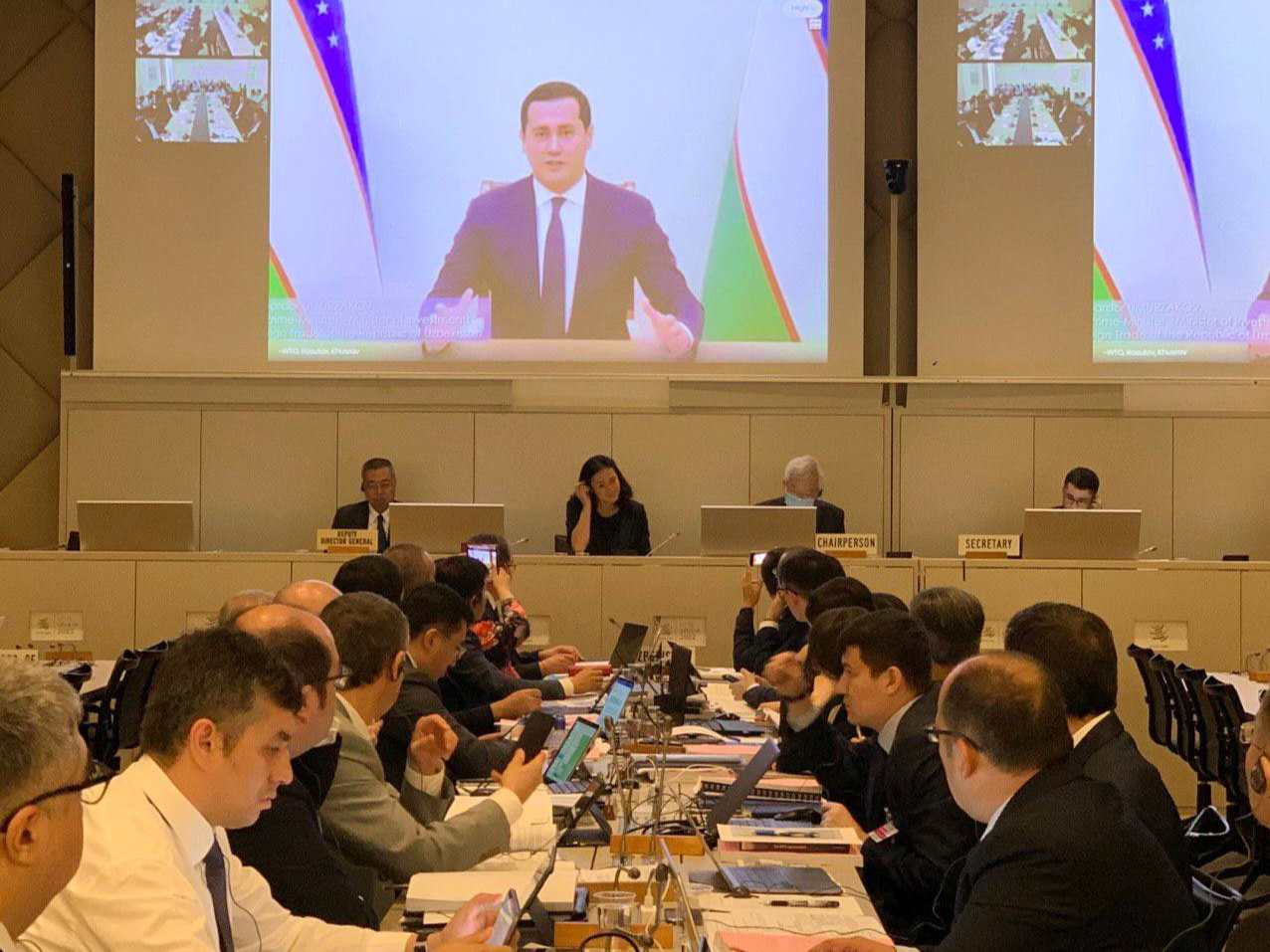 Айқас тігілген брошьлар - garmin-navigation.ru сайтында Грузин әйелдерінің жеке суреттері