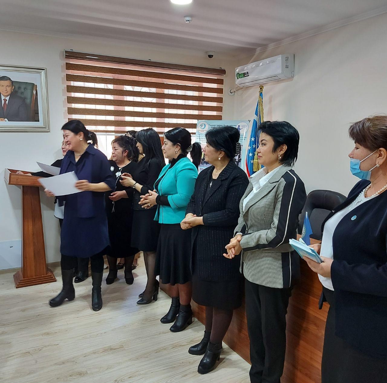 Seks videolarini yashirin kamera kuzatuvi Ikki yigit va bir qiz ishtirokidagi ruscha porno video