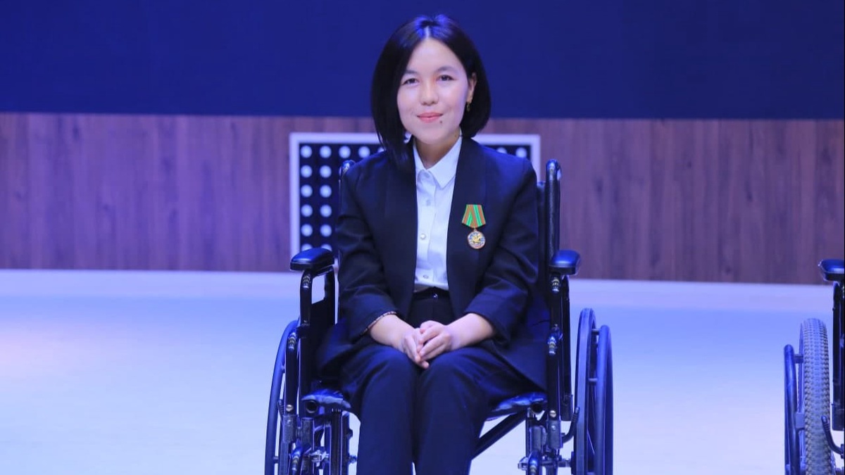 Seksual ayol va rus juftliklarini cuckolding haqida onlayn filmlar