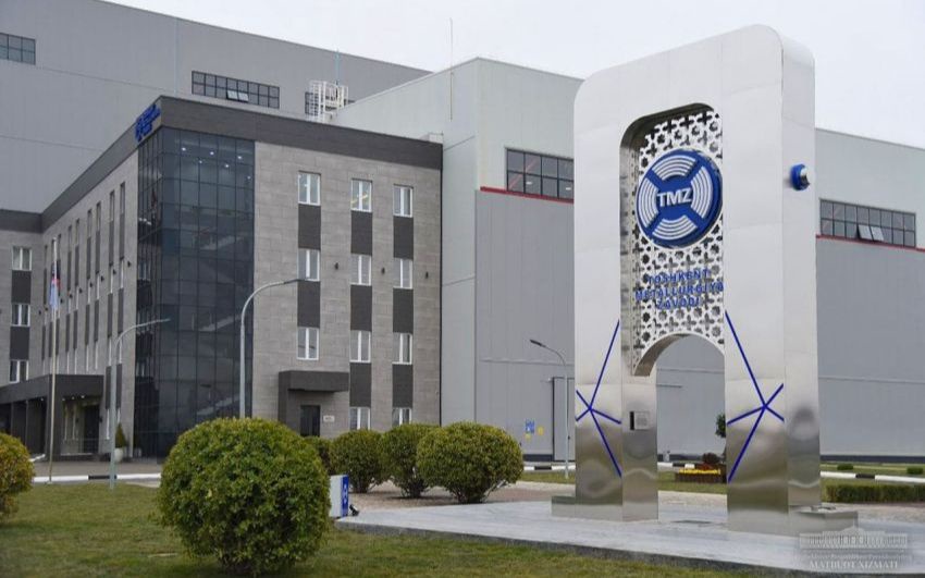 Dik sorish qizlar rasmlari