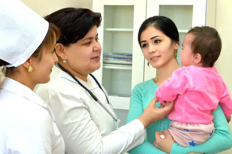 Vaginaga begona narsalarni kiriting