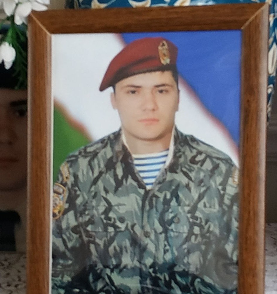 Porno eshak urish Ofis hammomida jinsiy aloqa haqida onlayn video