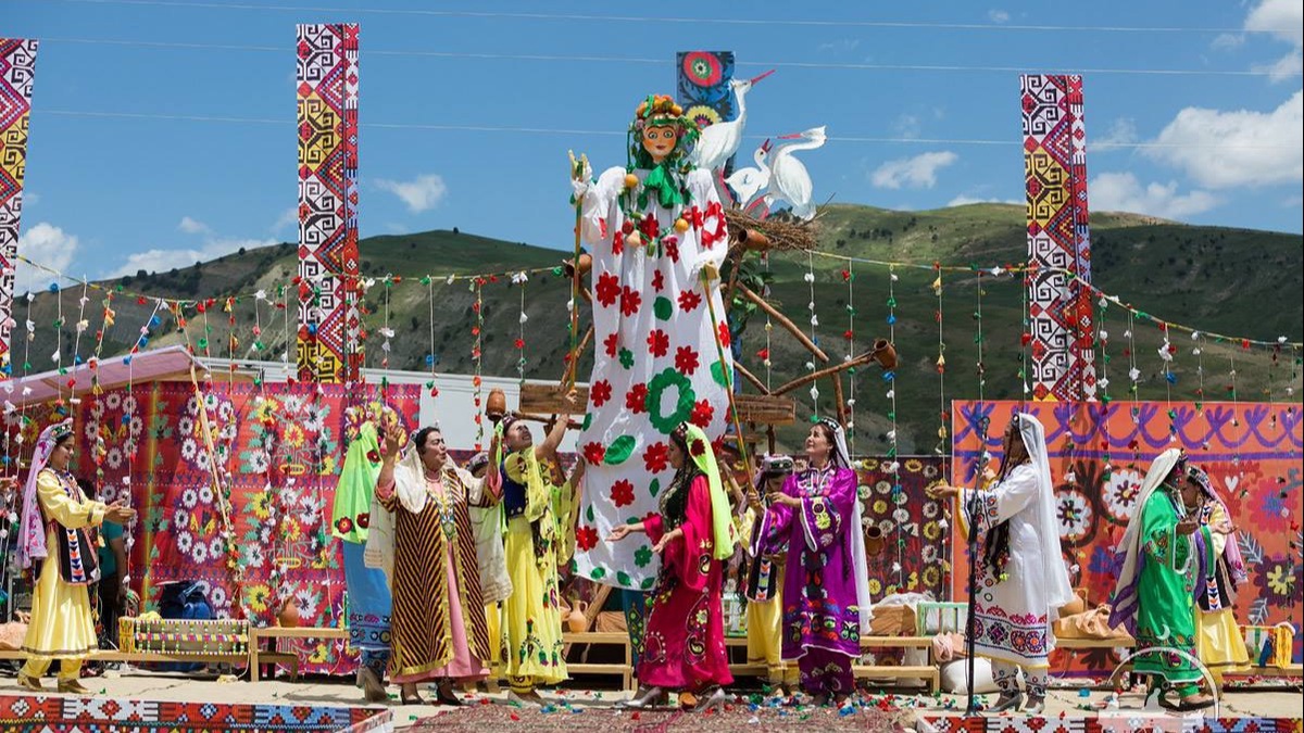 Умуминсоний қадриятлар акс этган янги ҳаёт нафаси