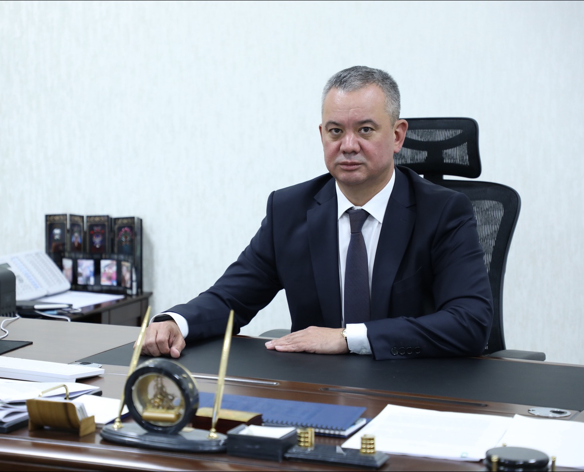 Soqolsiz porno onlayn rus