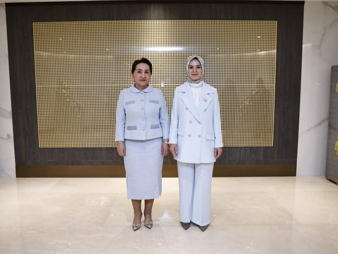 Novosibirsk mehmonxonalarining porno videolari