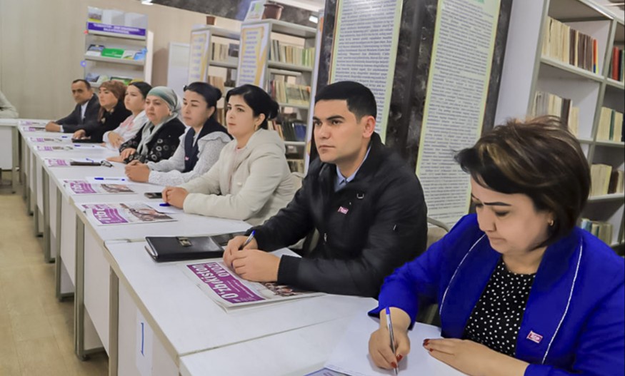 Trans va qizlar pornosini tomosha qiling Yalangoch iskala fohishalari