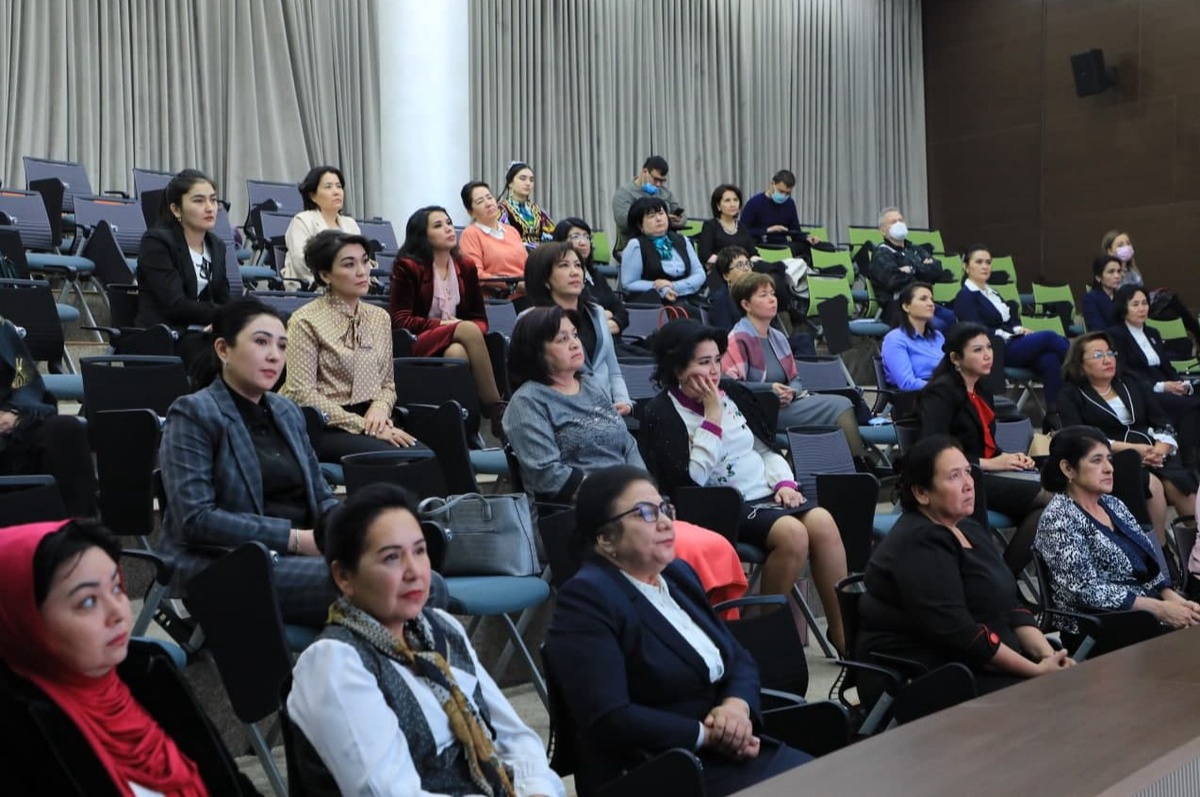 Rostovda porno kastinglar Jinsiy aloqa, ular kelib, sizni uxlatib qoyishadi