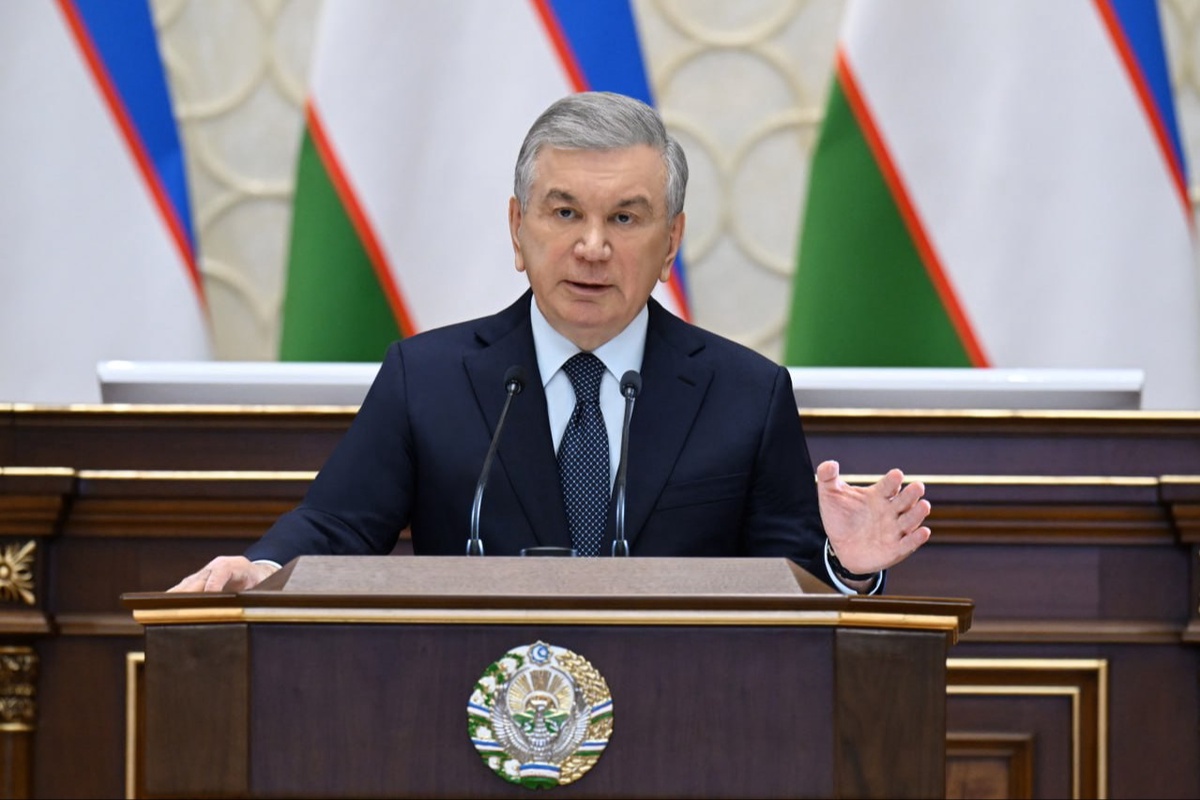 Men Jessica pornografik deb oyladim.