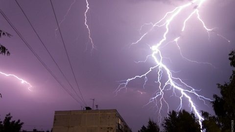 Смотреть онлайн порно жігіт қыздың кискасын жалайды