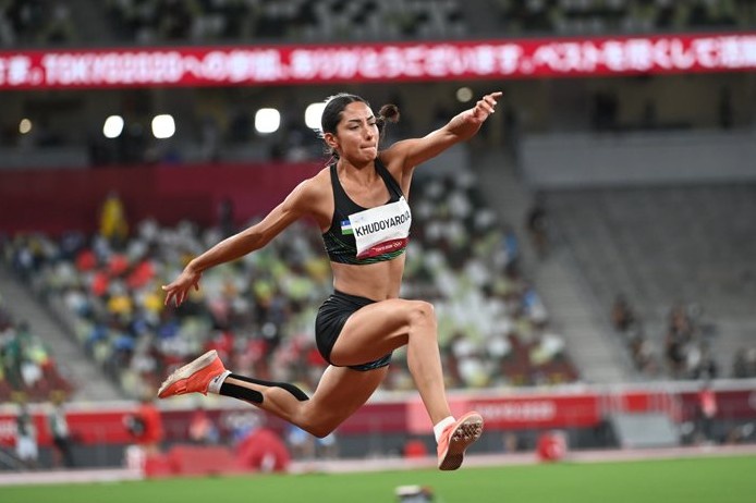 Daria Sagalova va Sveta Bukinaning onlayn porno videolari Qalin tukli mushuk