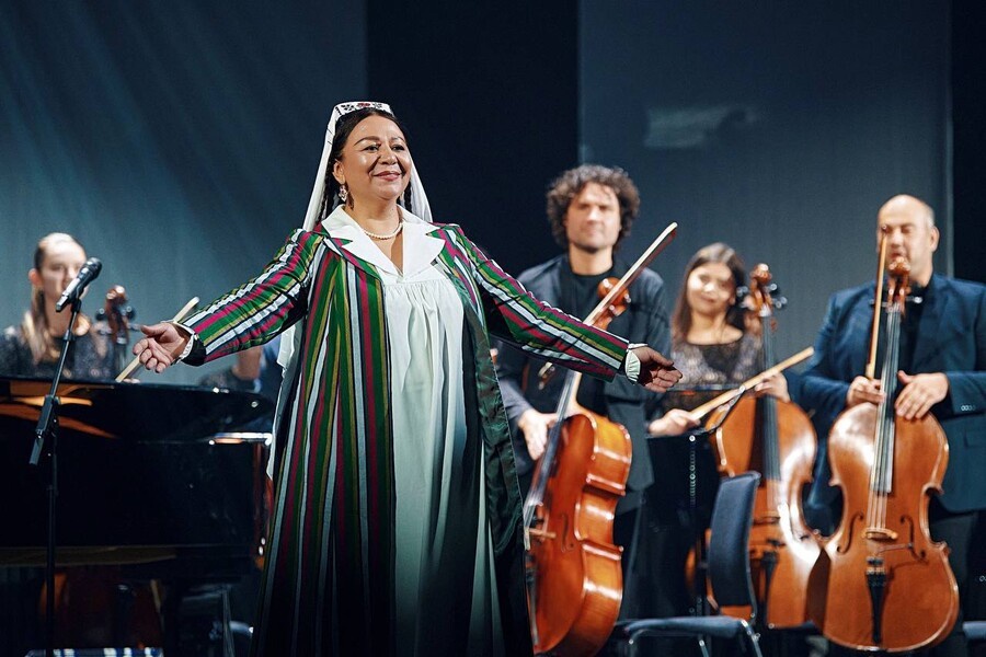 Ekaterina Strizhenova va Gordon oni va mporno onlayn 46 yoshdan oshganlar uchun kattalar uchun porno videolar