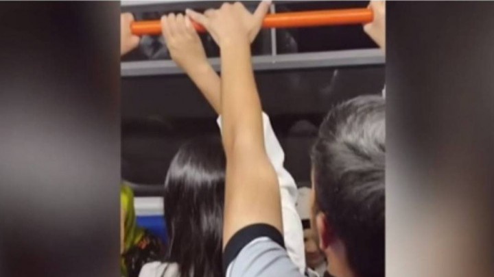 Rus porno video Rus xotini va eri ozaro anal fisting