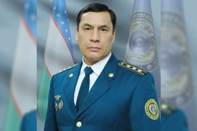 Binzot mashgulotlari haqida hamma narsa Porno onam qochishga harakat qiladi