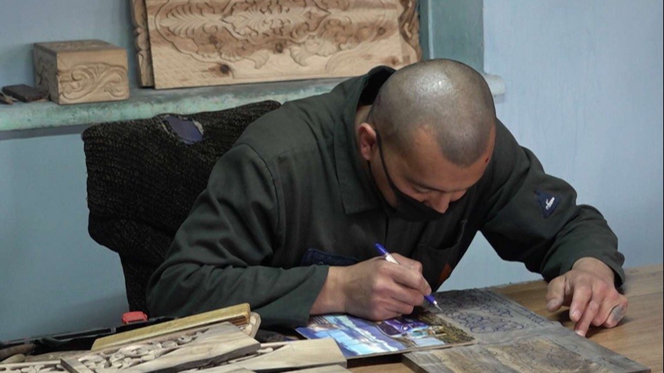 2-uydagi Venceslav va Janna ortasidagi jinsiy aloqa Xavfsiz intim erkalashlar